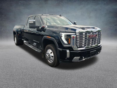 2025 GMC Sierra 3500HD Denali