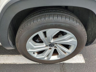 2021 Volkswagen Atlas 3.6L V6 SE w/Technology