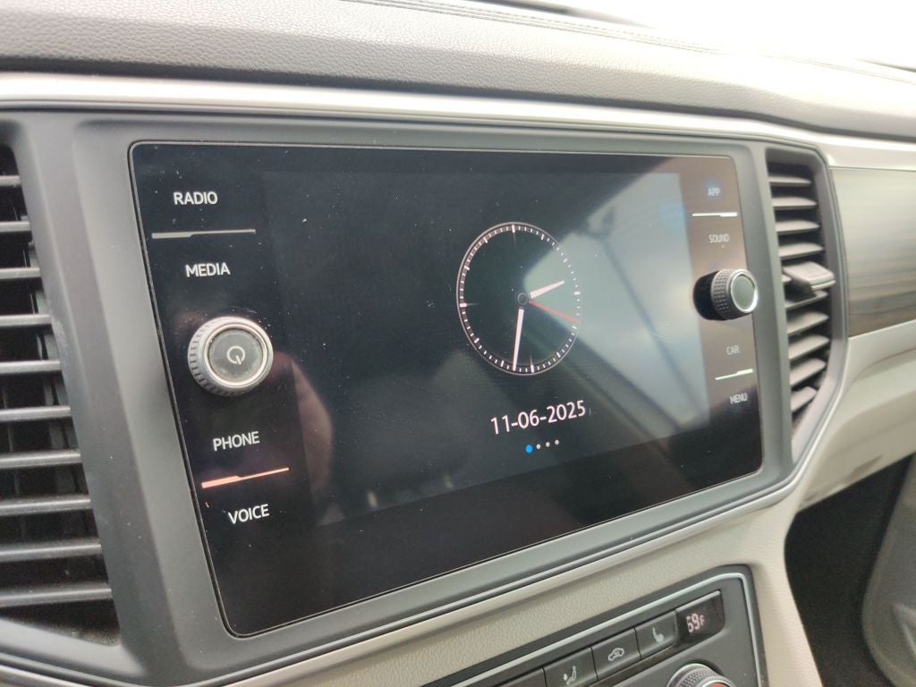 2021 Volkswagen Atlas 3.6L V6 SE w/Technology