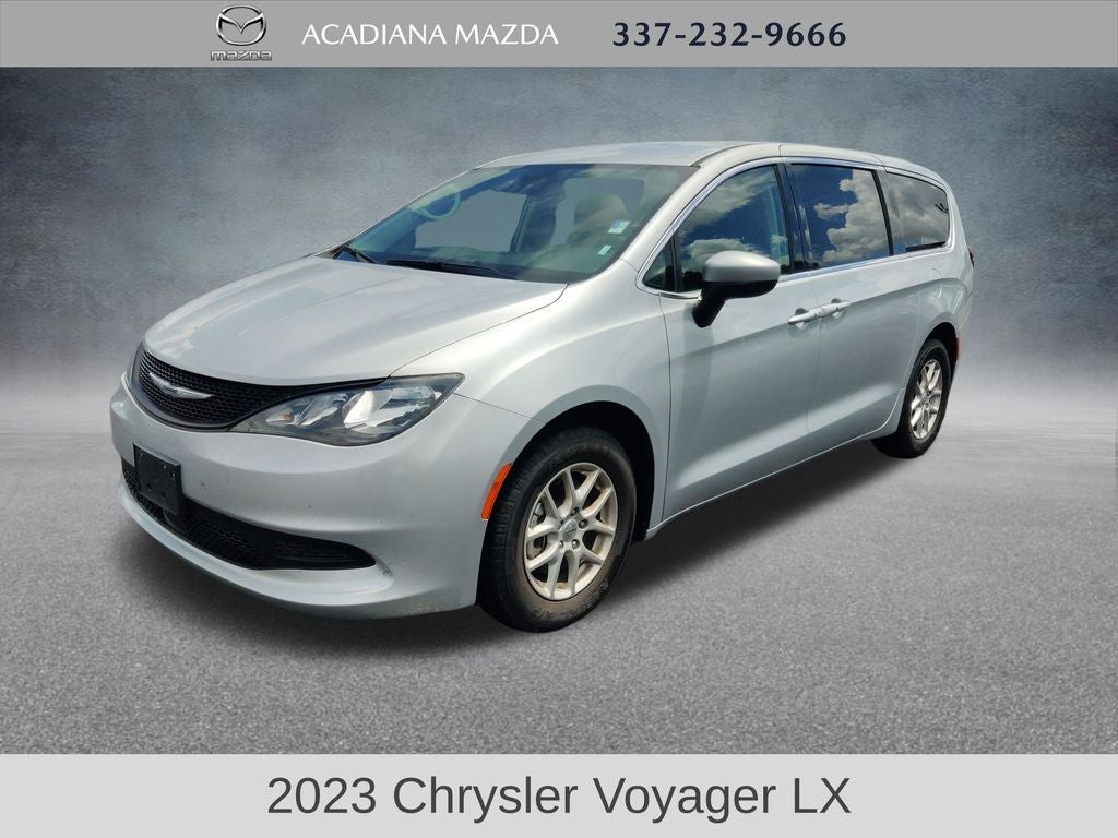 2023 Chrysler Voyager LX