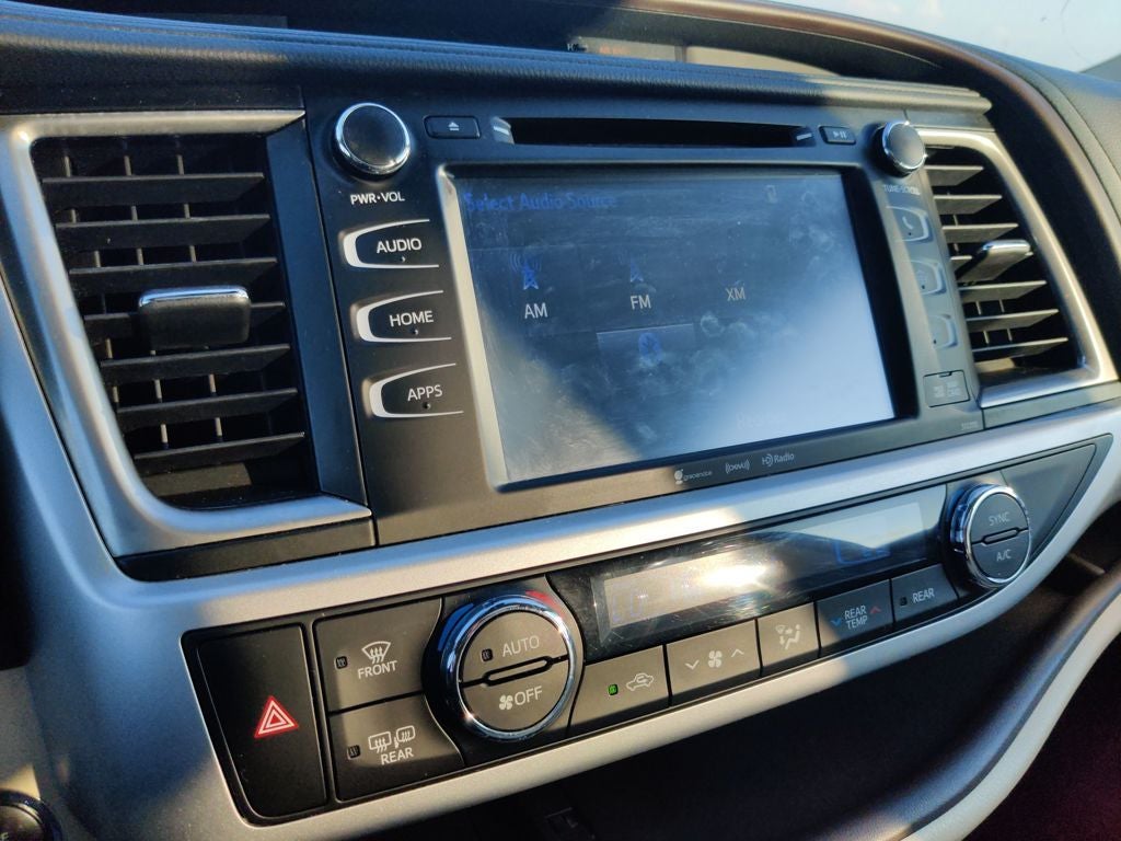 2019 Toyota Highlander Base