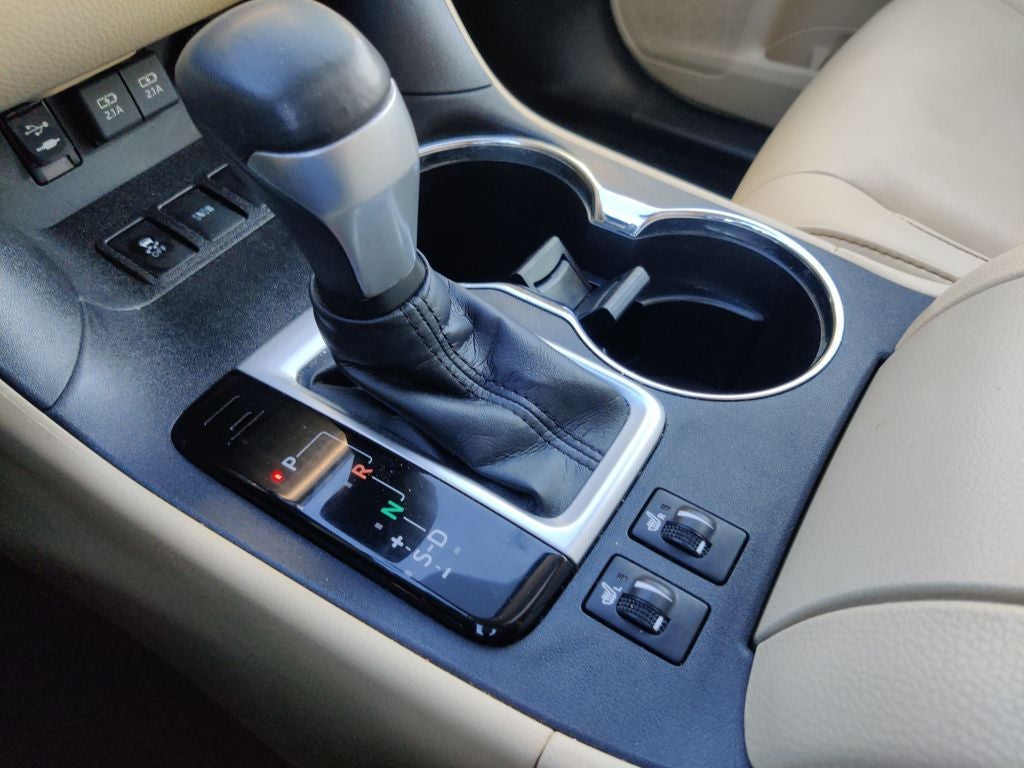 2019 Toyota Highlander Base