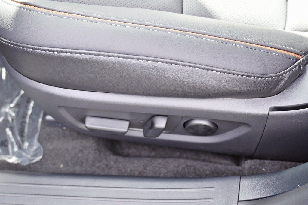 2025 Mazda Mazda CX-50 Hybrid Premium AWD