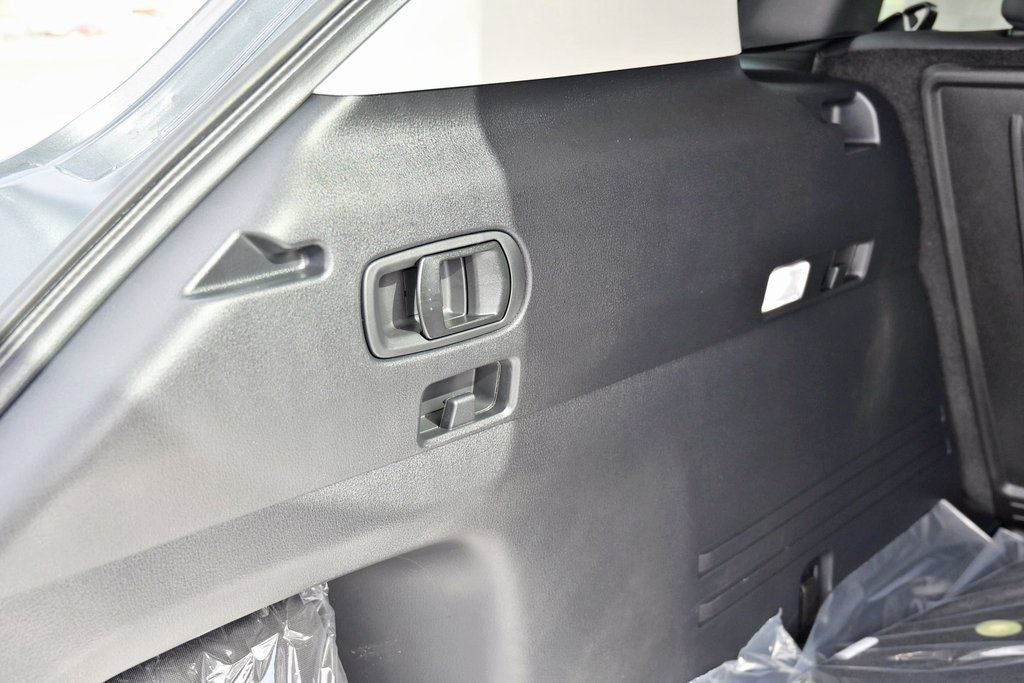 2025 Mazda Mazda CX-50 Hybrid Premium AWD