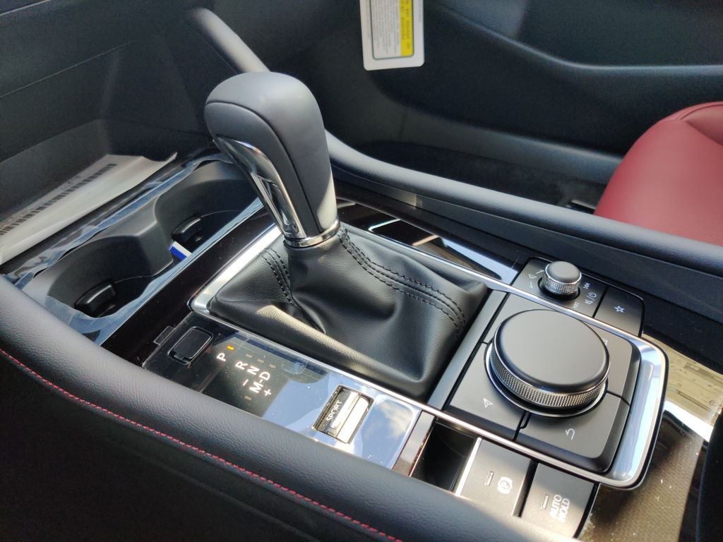 2026 Mazda Mazda3 Sedan 2.5 S Carbon Edition AWD