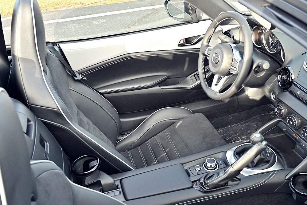 2025 Mazda Mazda MX-5 Miata Club