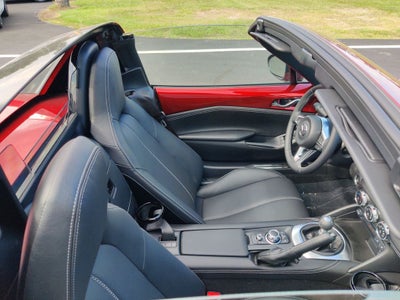 2026 Mazda Mazda MX-5 Miata RF Grand Touring