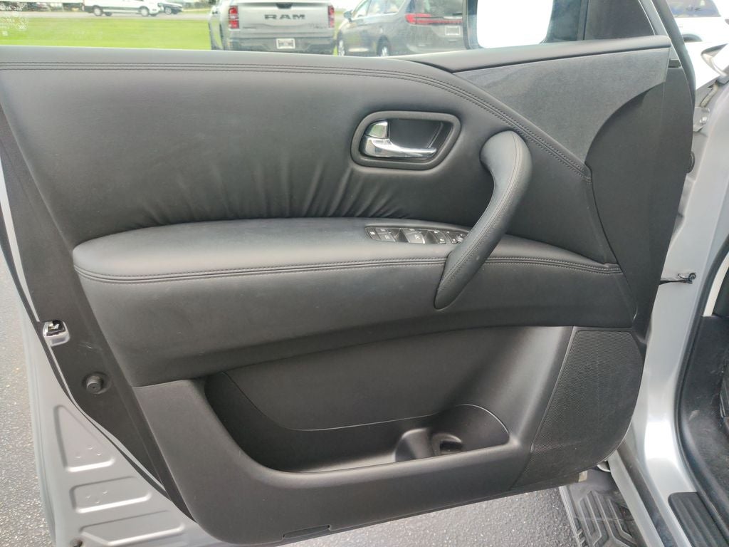 2024 Nissan Armada SV