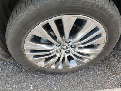 2023 Toyota Venza XLE