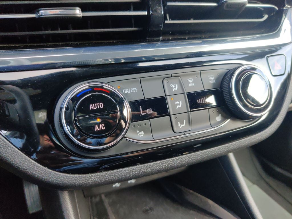 2025 Buick Envista Sport Touring