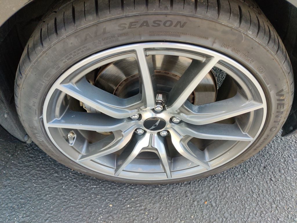 2024 Genesis G70 2.5T