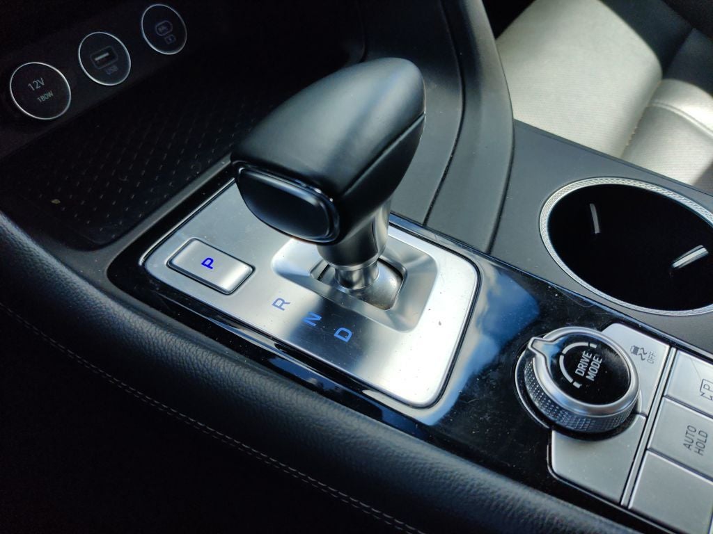 2024 Genesis G70 2.5T